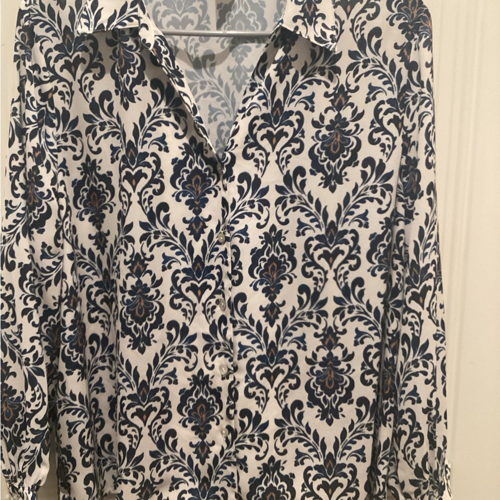 Women's White Button-Down Shirt with Navy Damask Print.   Brand new